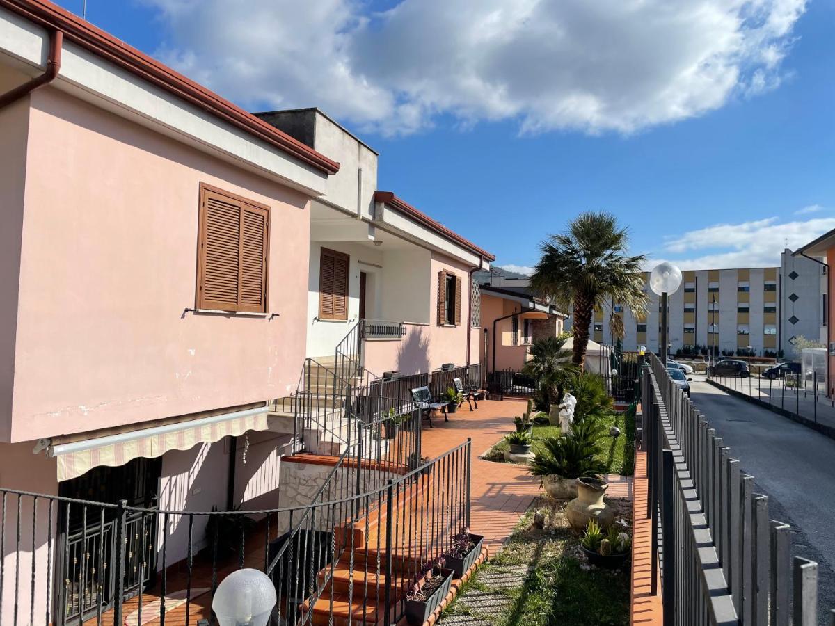 Villa Antonella Pozzilli Экстерьер фото